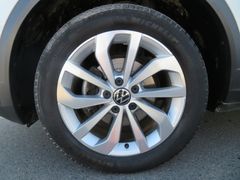 VW T-Roc 1.5 TSI Life LED 17'' Lane digital DAB Sih VW T-Roc 1.5 TSI Life LED 17'' Lane digital DAB Sih