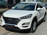 Hyundai Tucson Trend 2WD/1.HAND/NAVI/KAMERA/PDC/SHZ/LED - Hyundai TUCSON Gebrauchtwagen in Dortmund
