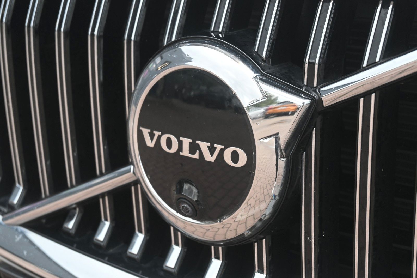 Fahrzeugabbildung Volvo XC60 T8 Ultimate Bright RC Plug-In B&W*LUFT*360°