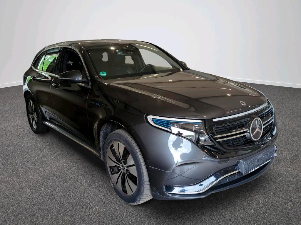 Image of Mercedes-Benz EQC