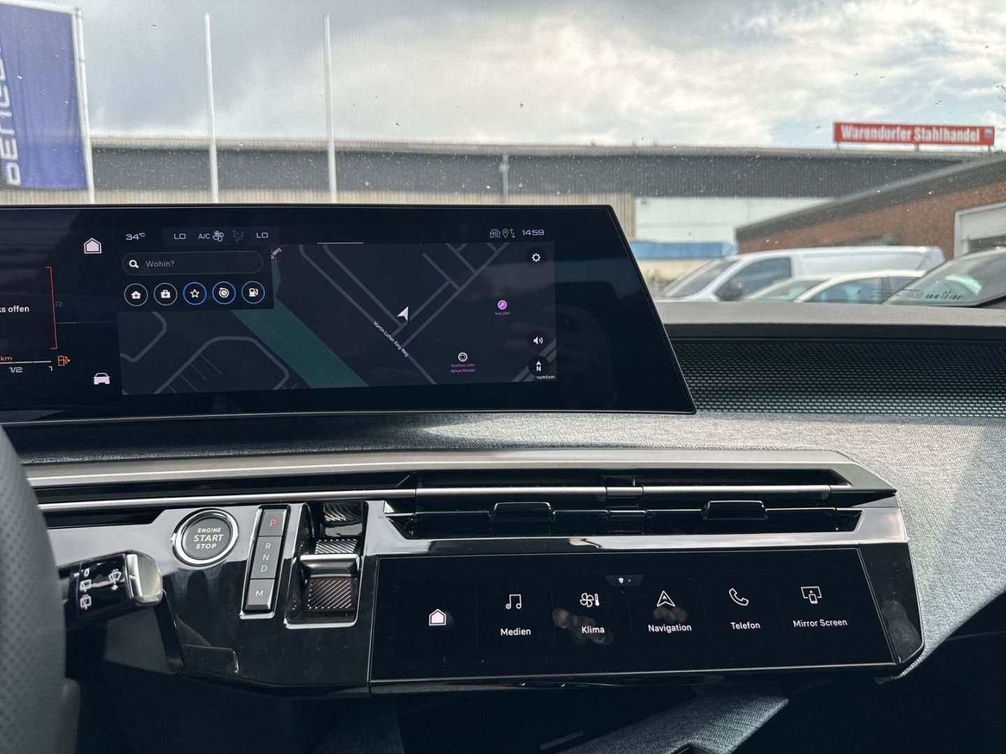 Fahrzeugabbildung Peugeot 5008 GT HYBRID 145 e-DSC6 AHK-abn. Navi ACC