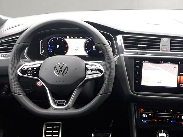 Fahrzeugabbildung Volkswagen Tiguan 2.0TDI DSG 4M R-Line PANO+AHK+STDHZ+++