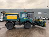 Unimog U 1400 4x4, Winterdienst, Schneeschild, Streuer - Unimog U1400
