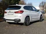 BMW X1 sDrive20i M Sport Pano Memory HUD LED H&K Sou - BMW X1 aus 2021