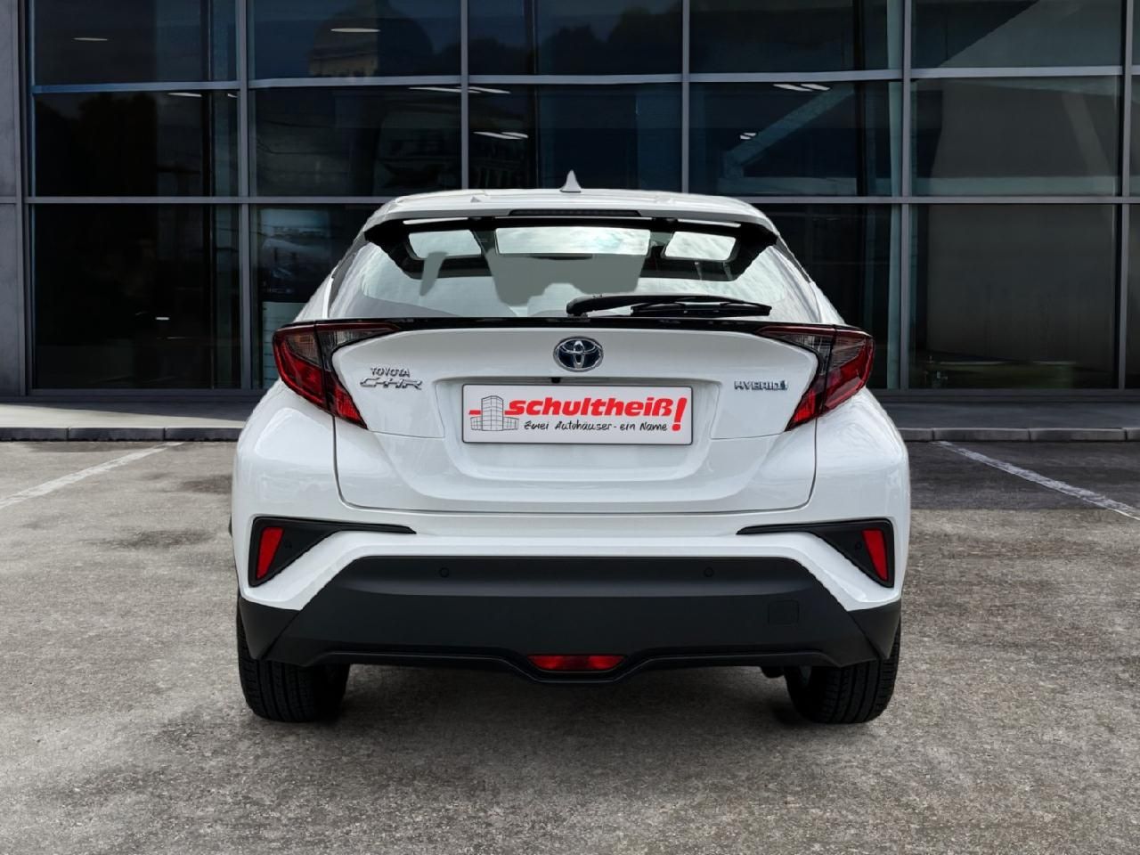 Fahrzeugabbildung Toyota C-HR Hybrid Business Edition