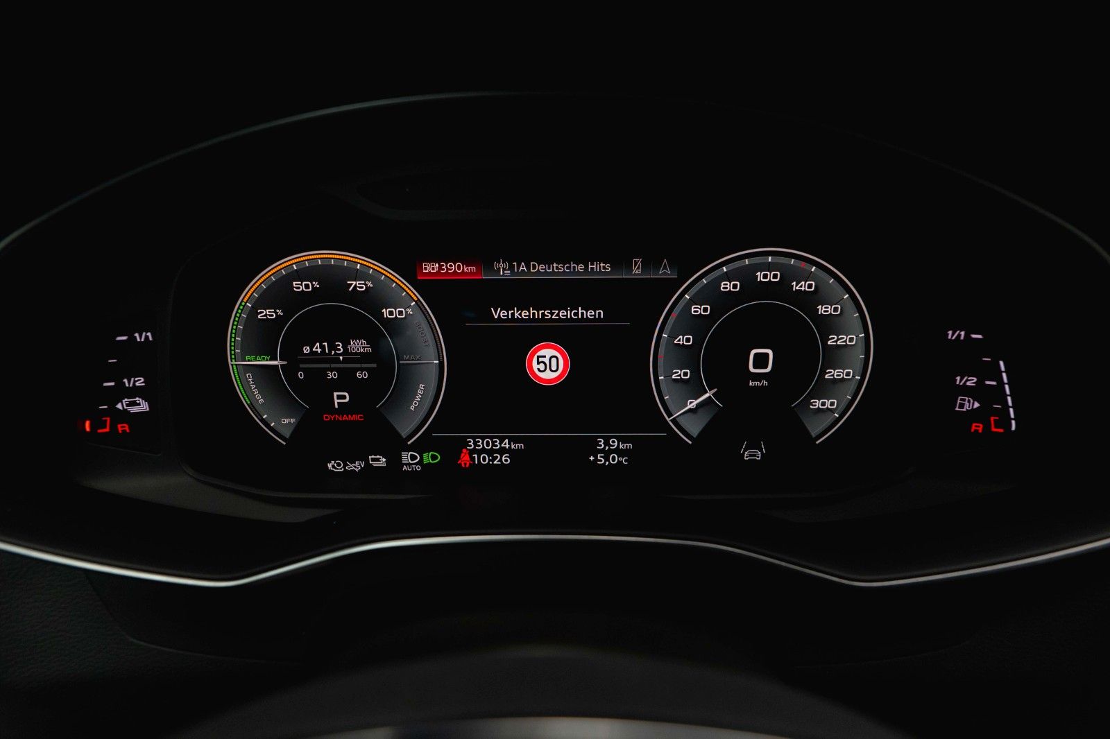 Fahrzeugabbildung Audi A6 Avant 50 TFSIe quattro SportDesign*Matrix*ACC