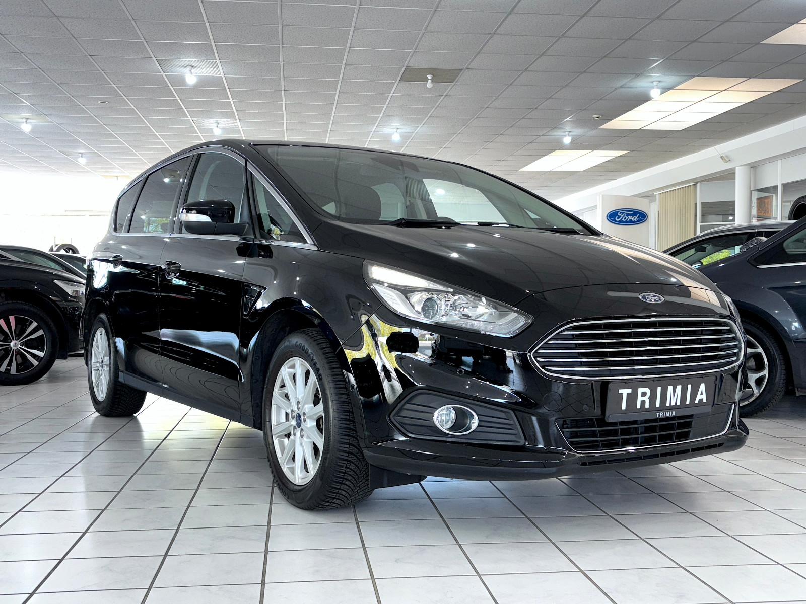Ford S-MAX Titanium | AHK | 1-Hand | SERVICE