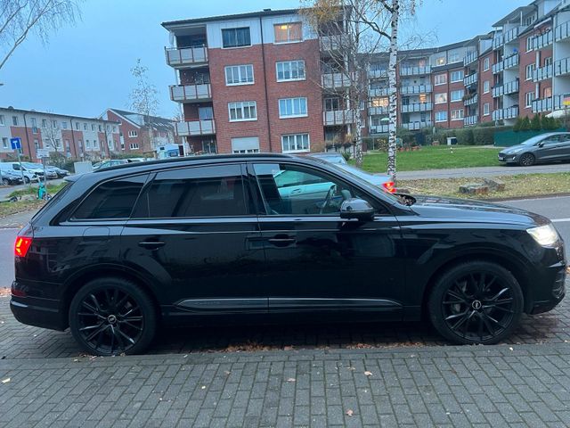 Audi Q7 3.0 TDI qu. 3x S line + Navi + Pan...