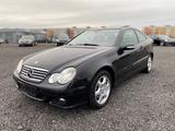 Mercedes-Benz C 200 C Sportcoupe/ Kompressor / Klima/ Panorama - Mercedes-Benz C 200: Sportcoupe Kompressor