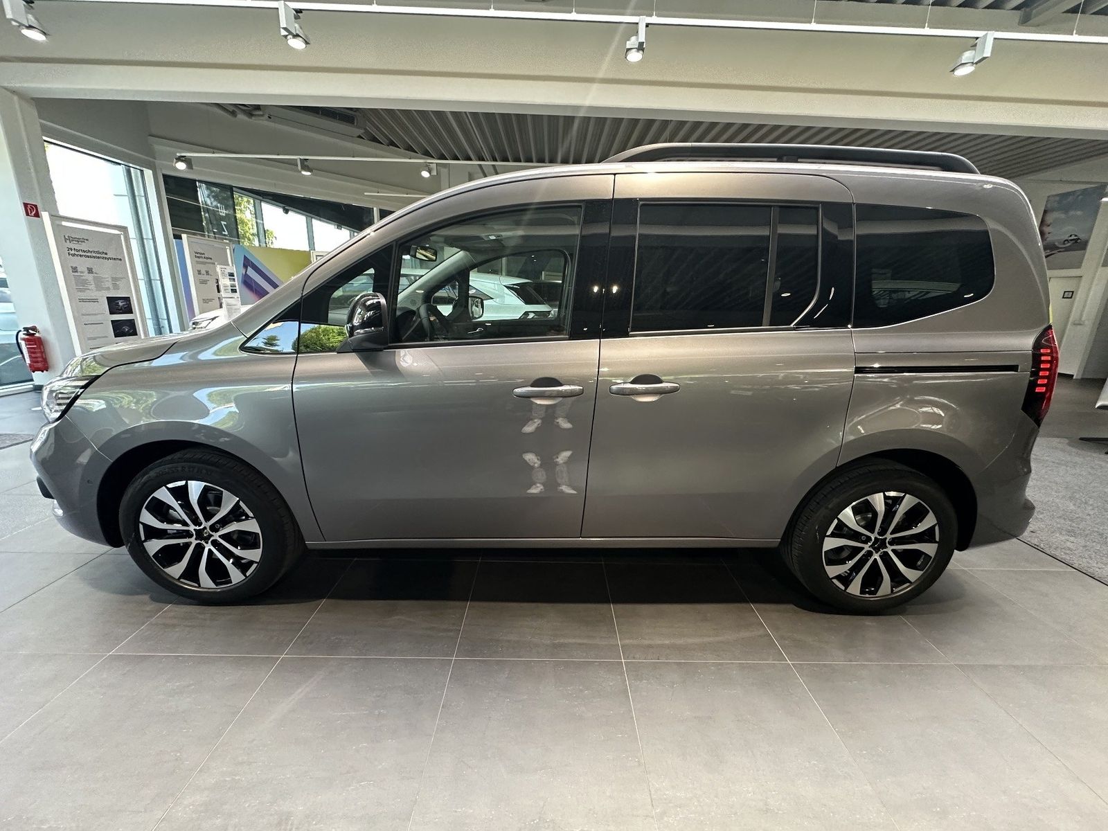 Renault Kangoo - Bild 27