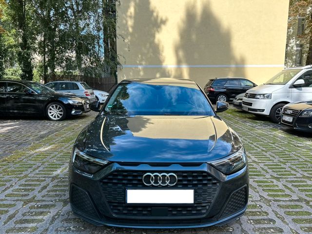 Audi A1 Sportback 30 TFSI basis/LED/Digital-CP/CarP