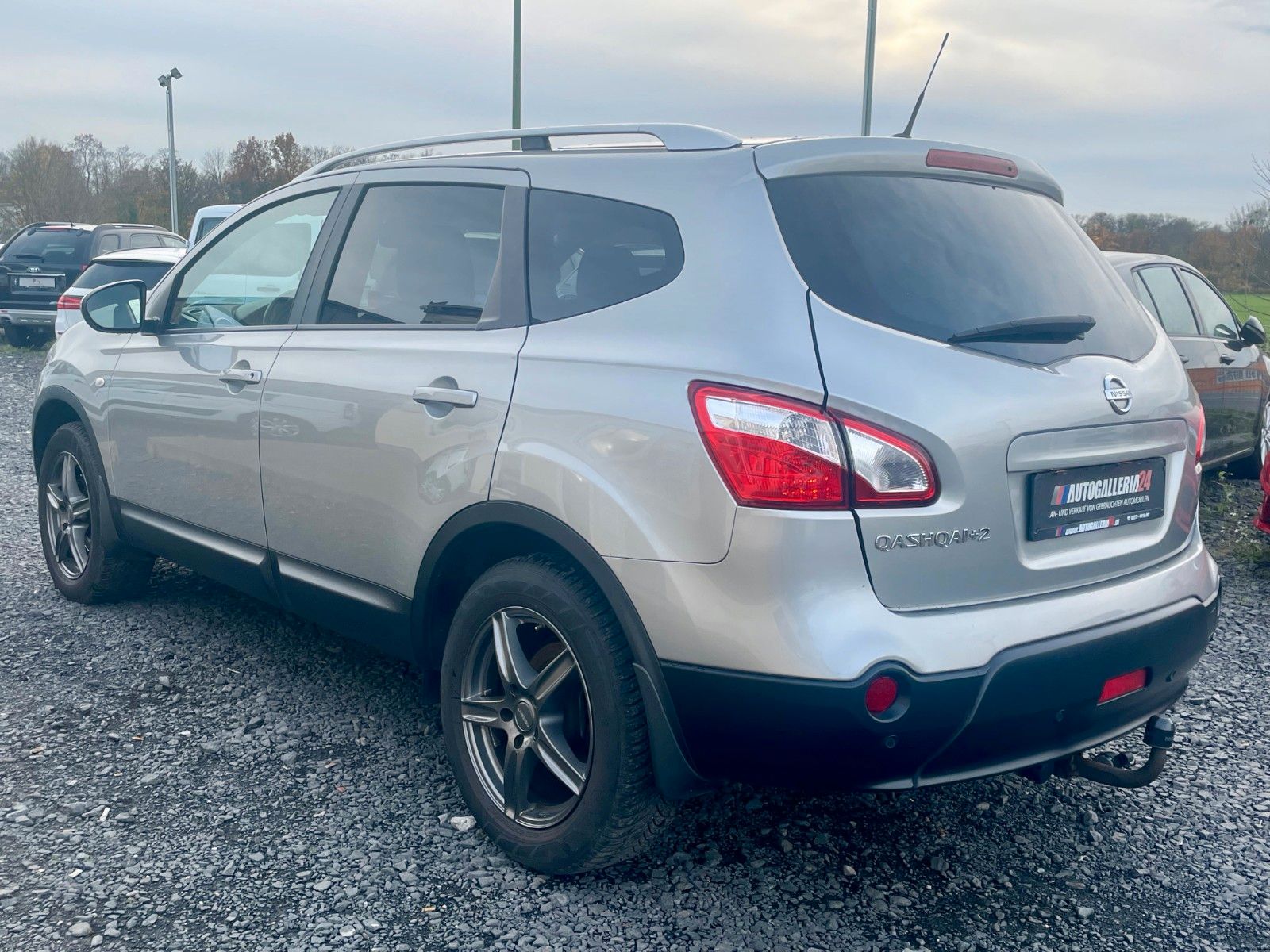 Fahrzeugabbildung Nissan Qashqai+2 Acenta Navi 7-SITZE Klima AHK PANORAMA