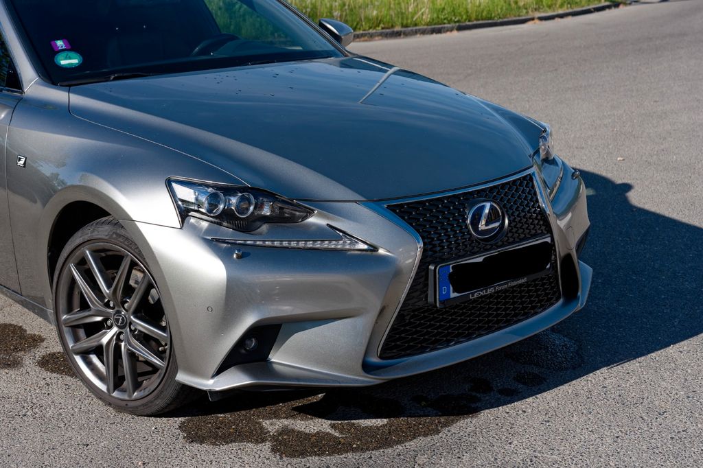 Image of Lexus IS 300