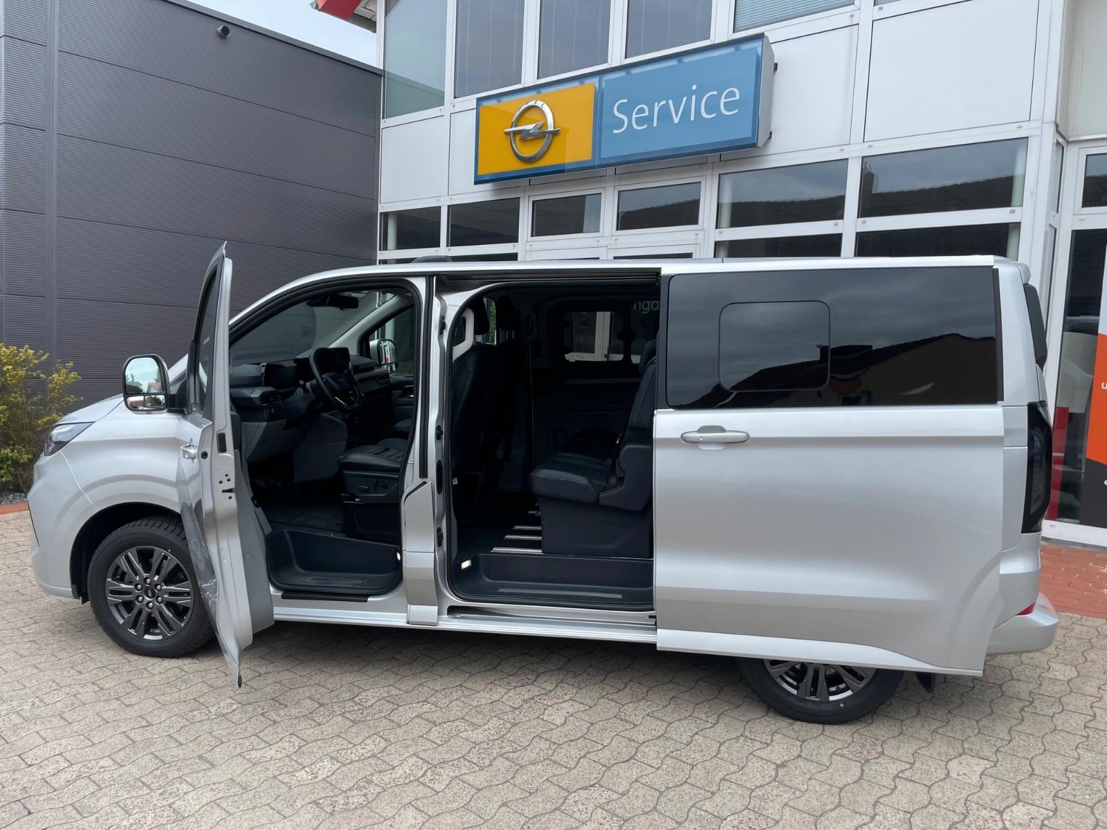 Ford Tourneo Custom 2.0 EcoBlue 110kW 320 L1 Titanium