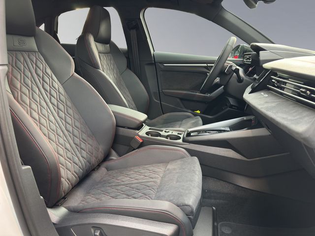 A3 Limousine 35 1.5 TFSI S-tronic S line SONOS