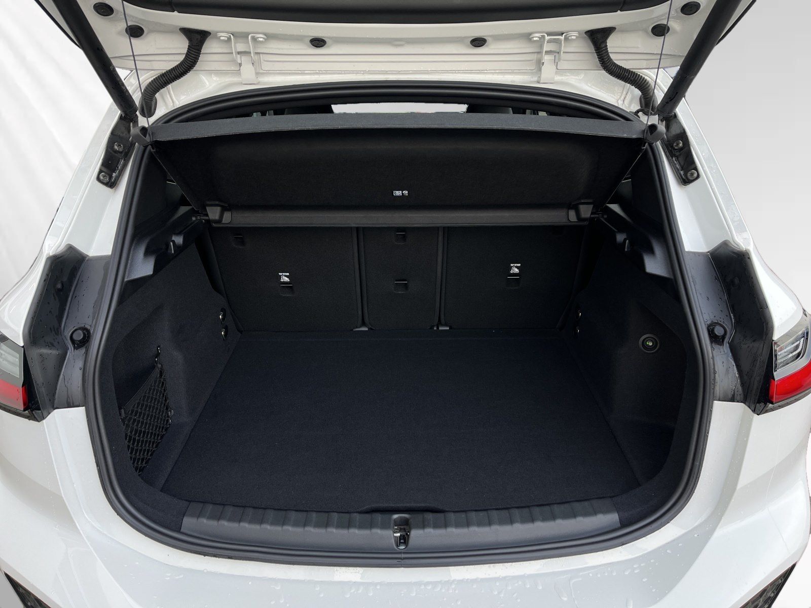 BMW 218 Active Tourer - Bild 15