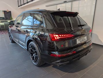 Audi Q7 50 TDI quattro S line