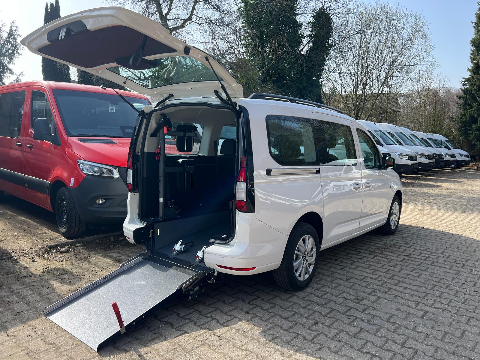 Volkswagen Caddy Maxi Family DSG Heckausschnitt AMF