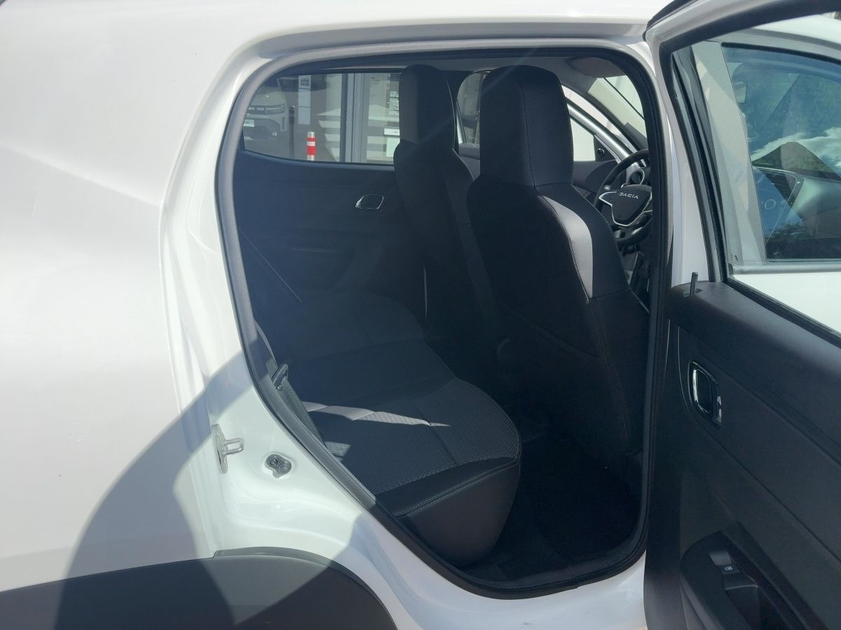 Fahrzeugabbildung Dacia Spring Essential 45 Klima Bluetooth