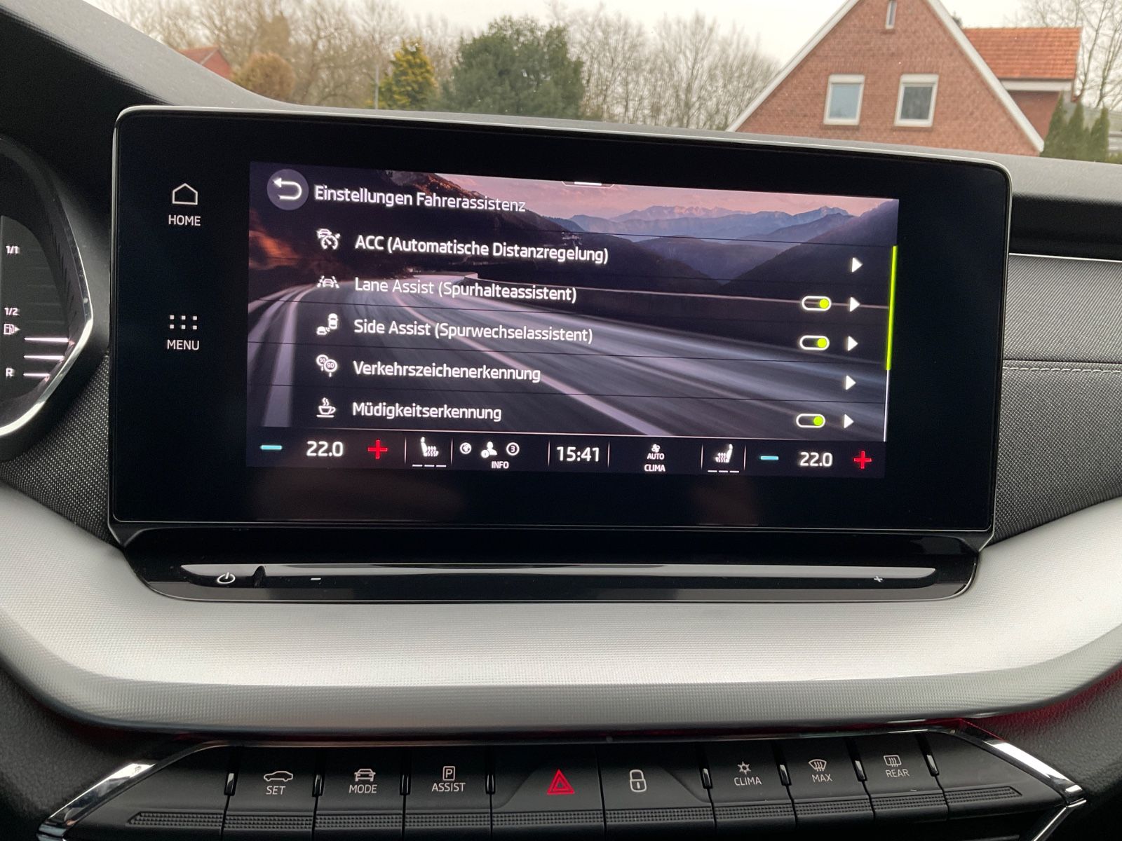 Fahrzeugabbildung SKODA Octavia Combi 2.0 TDI DSG,Navi,LED,HeadUp