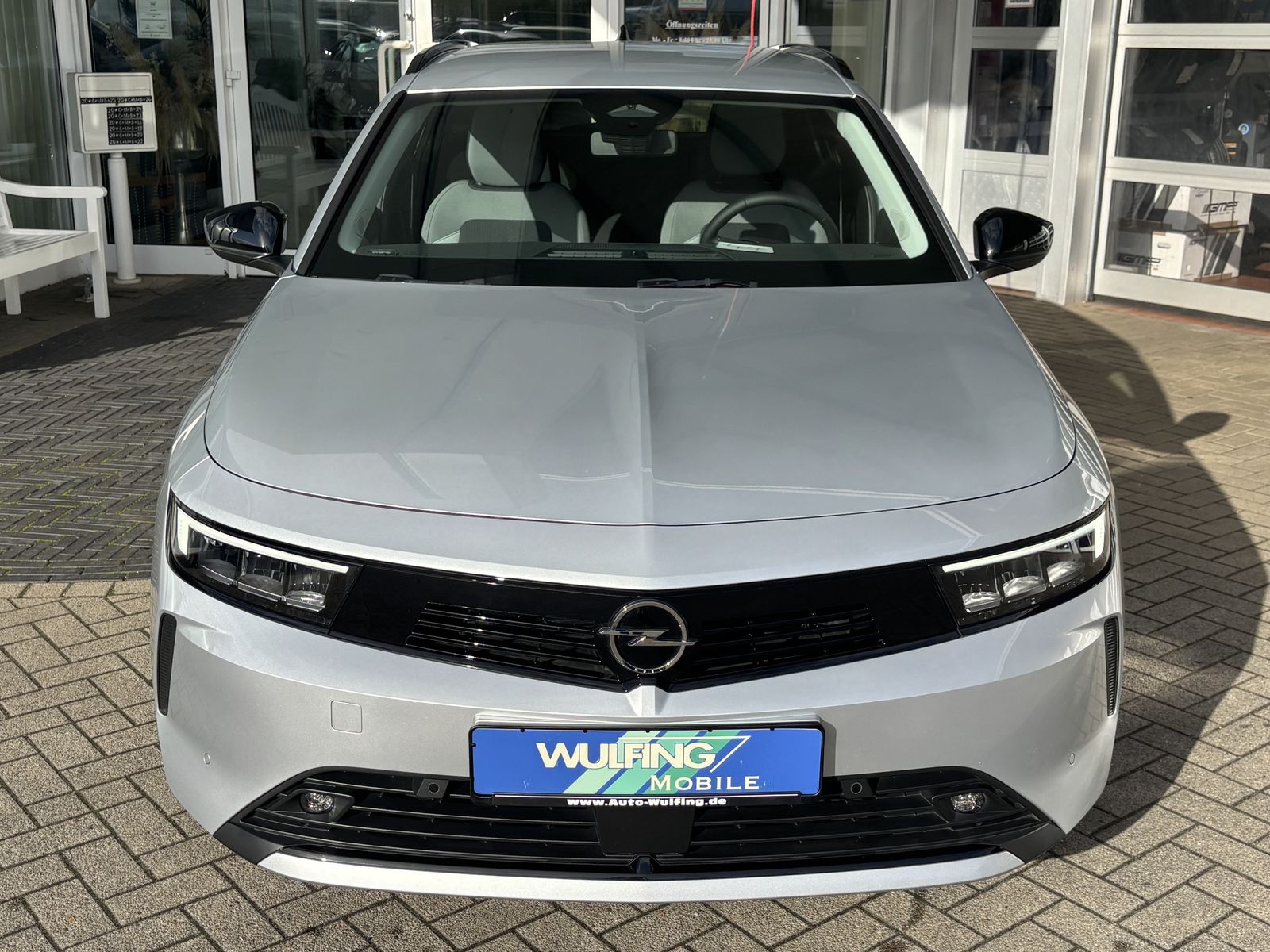 Opel Astra Sports Tourer 1.2 Turbo Edition NAVI LED  imagem 2