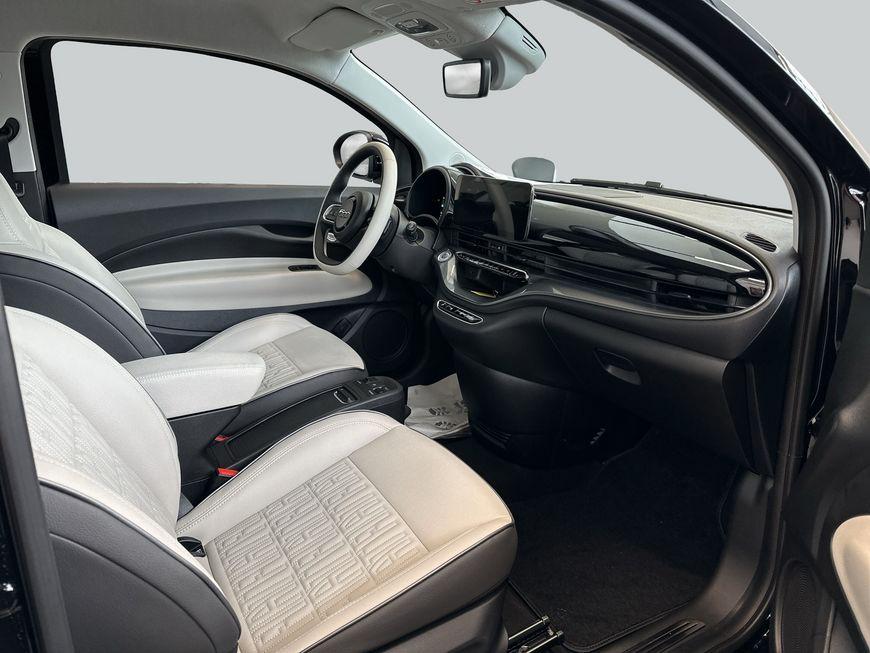 Fiat 500 E 42kWh la Prima, миниатюра 11