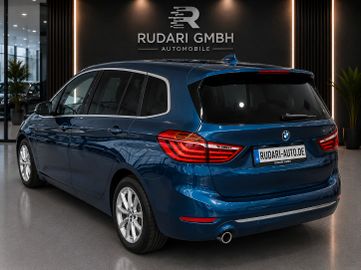 BMW 218 - 4