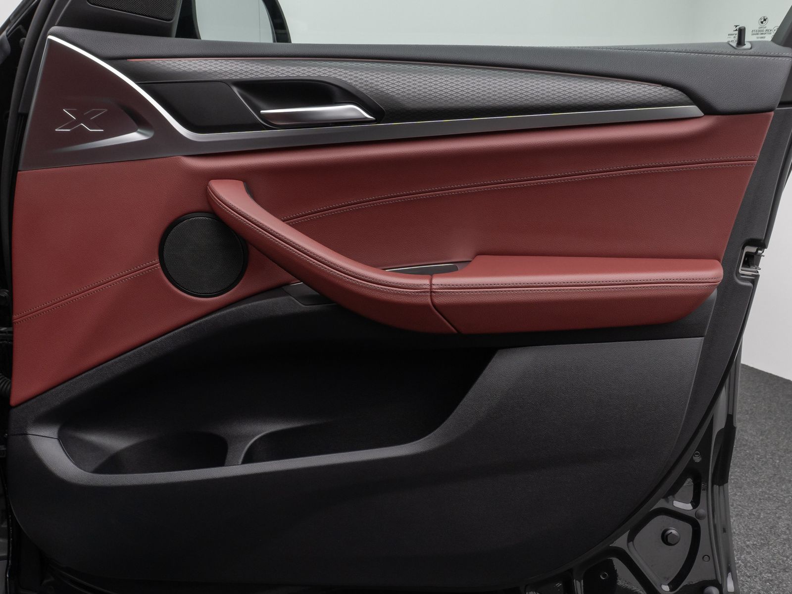 Fahrzeugabbildung BMW X4 xD20i M Sport X Kamera HiFi NaviPro Alarm