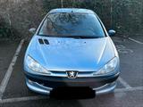 Peugeot 206 / Automatik/ Tüv - Peugeot Gebrauchtwagen von 2000