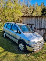 Opel Zafira 1.8 Benzin Bj 2004 Teilespende... - gebrauchte Opel Zafira aus dem Jahr 2004