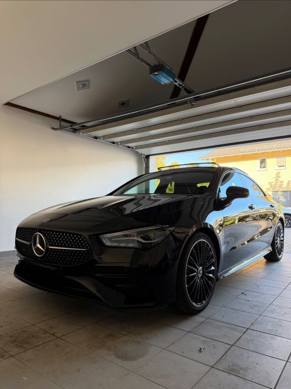 Image of Mercedes-Benz CLA 220