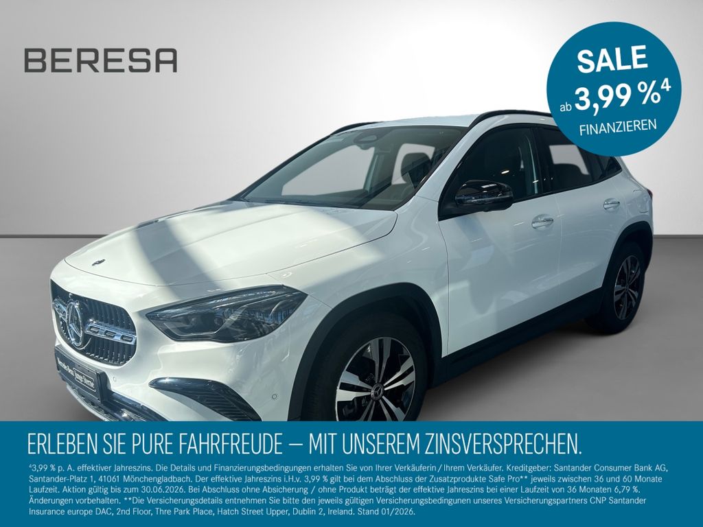 Mercedes-Benz GLA 220