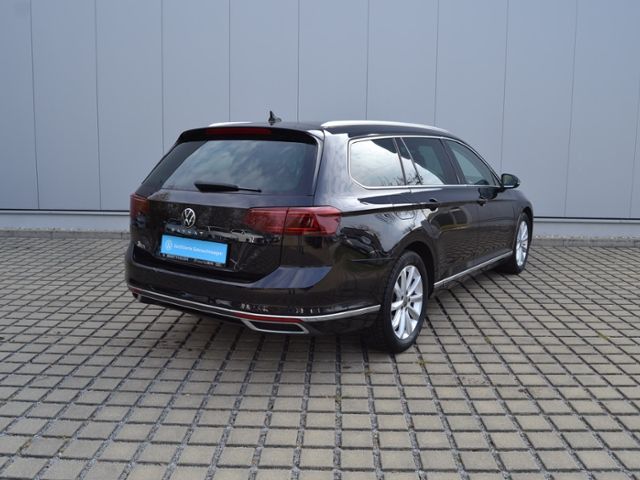 Passat Variant 2.0 TDI DSG Elegance AHK/MATRIX-L