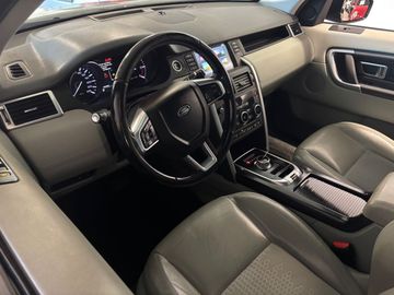 Land-Rover Discovery Sport - 9