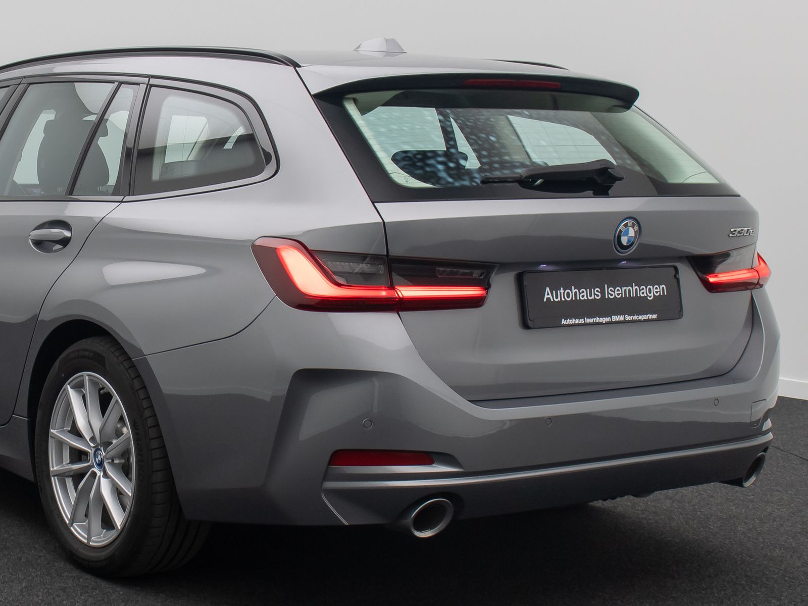 Fahrzeugabbildung BMW 330e AHK DAB Cockpit+ FernlichtAss Sport