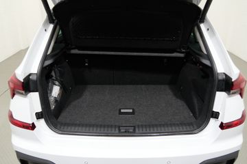 Skoda Kamiq Tour 1.0 TSI DSG LED MATRIX AHZV PDC ACC