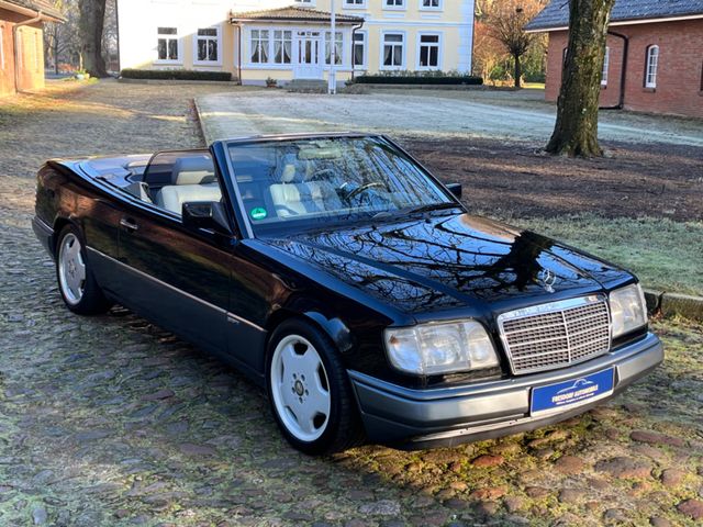 Mercedes-Benz E220 124er Cabrio Sportline AMG-Felgen, Scheckh.