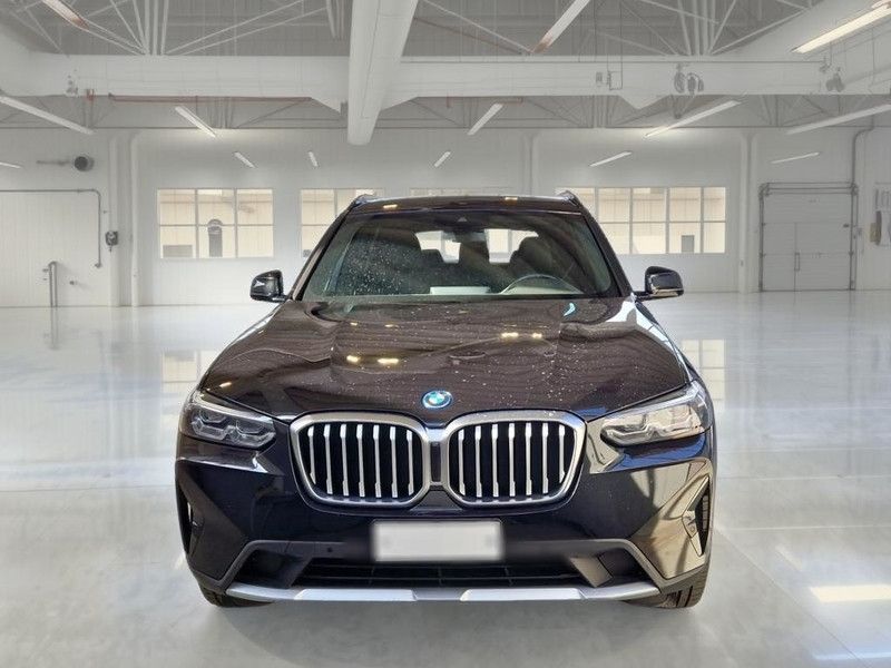 BMW X3 XDRIVE 30E AUTO SUV imagem 2