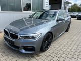 BMW 540i touring M-Sport xDrive Pano Leder LED 19Alu - BMW 540: Kombi