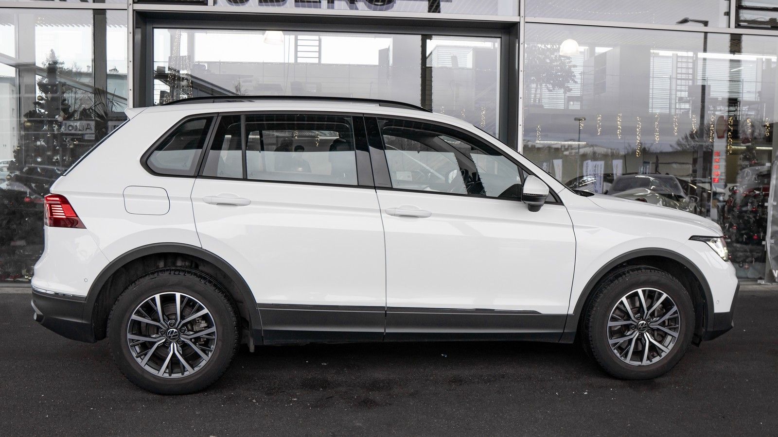 Volkswagen Tiguan 1.4 TSI *ACC*HUD*TOT*SPUR*KAM* imagem 3