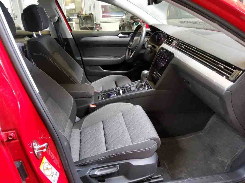 Volkswagen Passat Variant - Bild 5