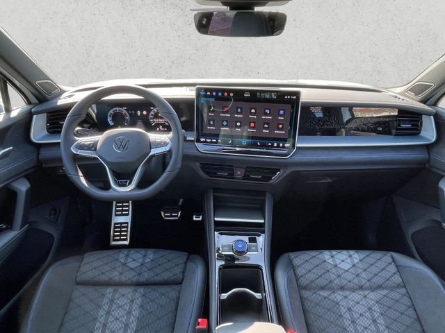 Tayron R-Line 2.0 TDI DSG 4M,IQ.LIGHT,Kamera,AHK