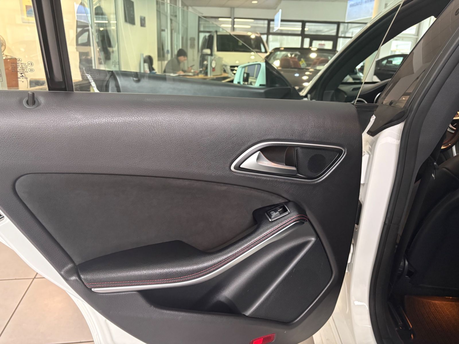 Fahrzeugabbildung Mercedes-Benz CLA 200 *AMG-Line*
