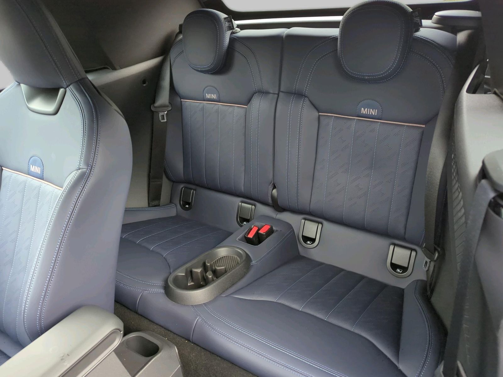 MINI Cooper Cabrio - Bild 14