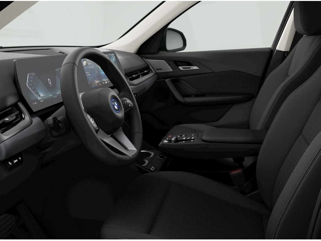 BMW iX1 - Bild 3