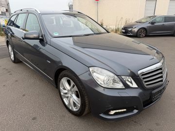 Mercedes E 220 - 3