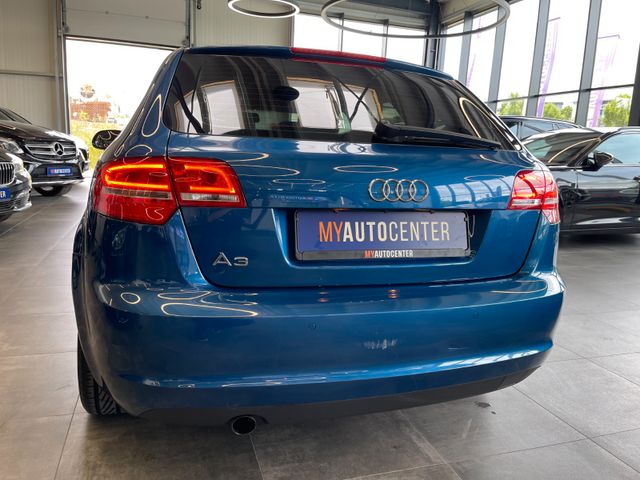 Audi A3 Sportback 1.6 Attraction *TEMPOMAT*SZHZ*KLIMA
