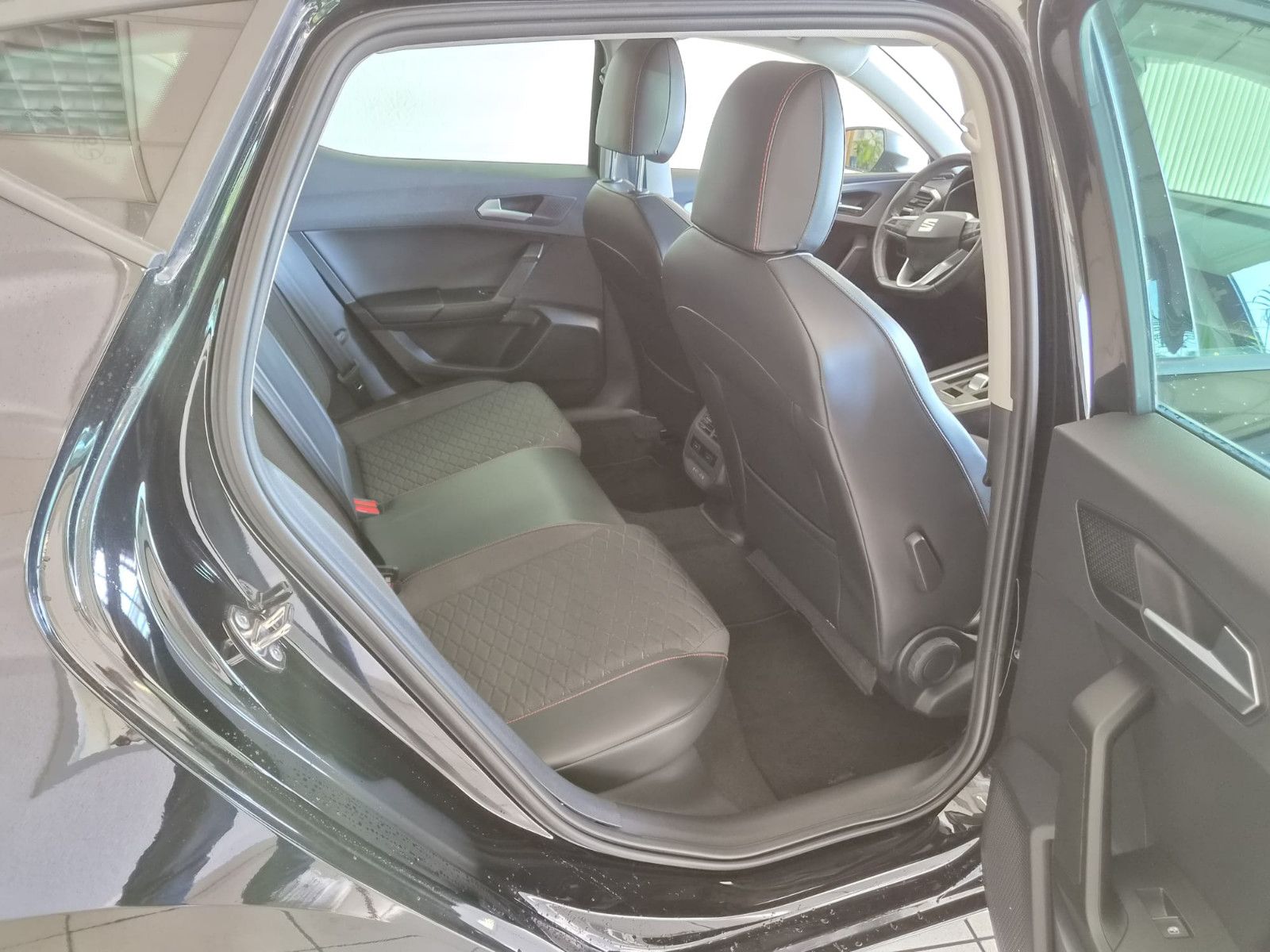 Fahrzeugabbildung SEAT Leon FR / LED / KAMERA / GARANTIE