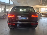 Audi Q5 2.0 TDI 140 kW quattro - Audi Q5 Gebrauchtwagen in Freiburg