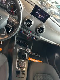 Audi A3 attraction *KLIMA*BI-XENON*TEMPOMAT*